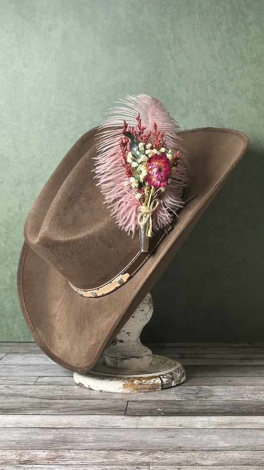 Bullet Casing Feather Pin (N)