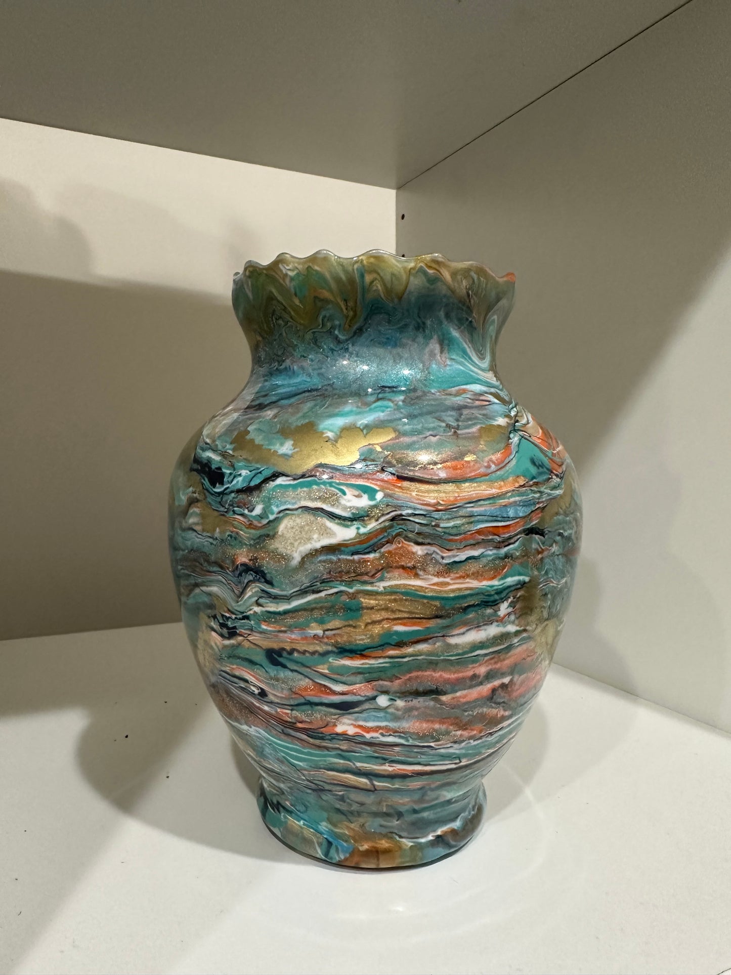 Resin Glass Teal Vase (7.5 inch)